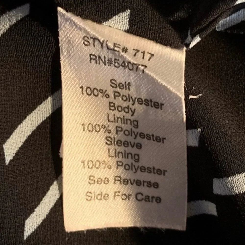 Cabi Women’s Black Blazer size 10 - Picture 5 of 5